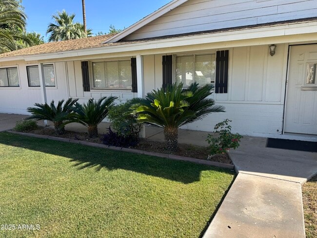 property at 3514 N Pueblo Way