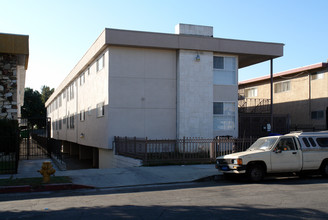 Olive Street Apartments in Inglewood, CA - Building Photo - Building Photo