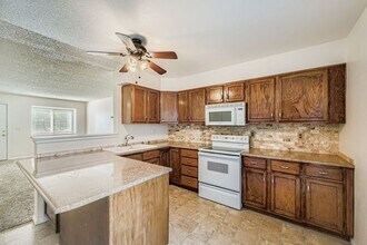 3186 Vail Pass Dr in Colorado Springs, CO - Building Photo - Building Photo