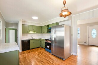 405 Westwood Dr in Louisville, KY - Building Photo - Building Photo