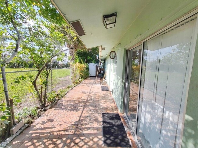 property at 412 Conniston Rd