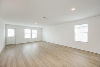 11915 Cink Dr in San Antonio, TX - Building Photo - Building Photo