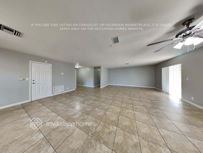 12066 NW 27th St in Coral Springs, FL - Foto de edificio - Building Photo