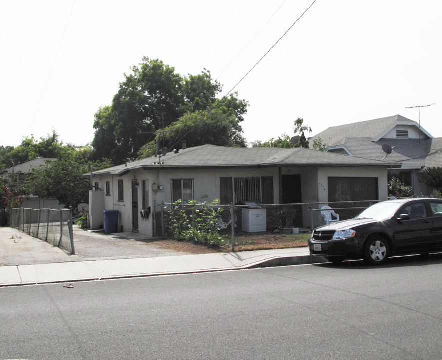 3216-3218 Jackson Ave in Rosemead, CA - Building Photo