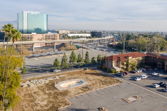 1662-1668 Palm St in Santa Ana, CA - Building Photo - Building Photo