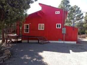 64 McMillen Rd in Tijeras, NM - Building Photo - Building Photo