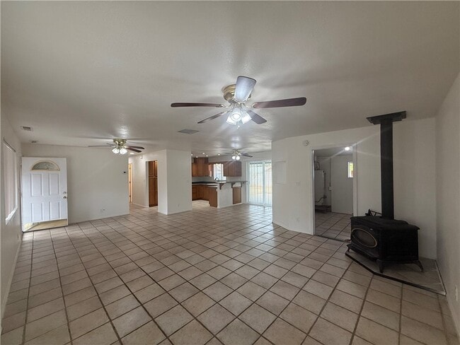 1943 Pico St in Kingman, AZ - Building Photo - Building Photo