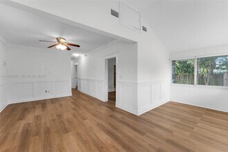 1621 NW 55th St in Miami, FL - Building Photo - Building Photo