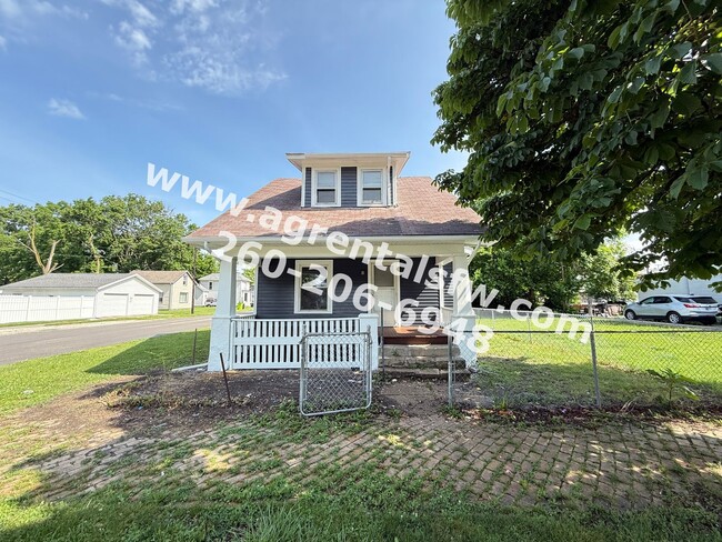 property at 704 E Franklin St