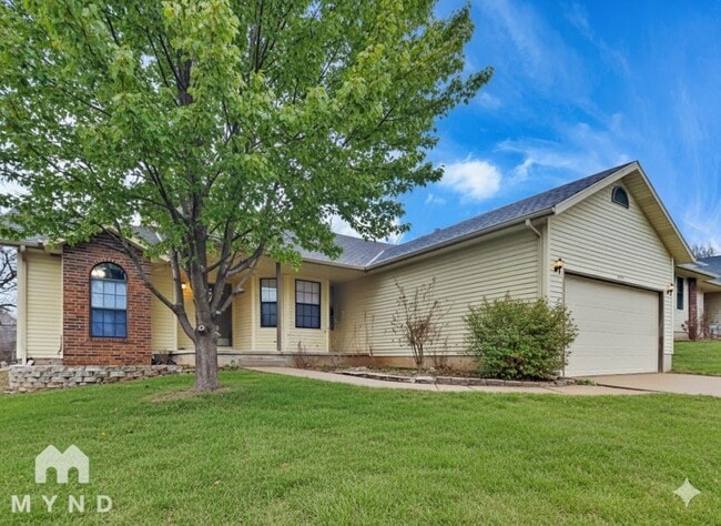 property at 2527 W Buena Vista St