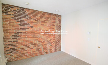 28 St Germain St in Boston, MA - Building Photo - Building Photo