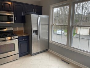 173 Foxbridge Village Rd in Branford, CT - Building Photo - Building Photo