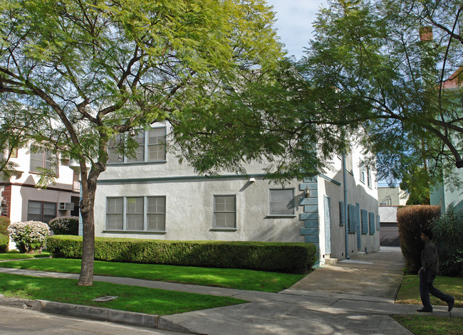 436 N Genesee Ave in Los Angeles, CA - Building Photo - Building Photo