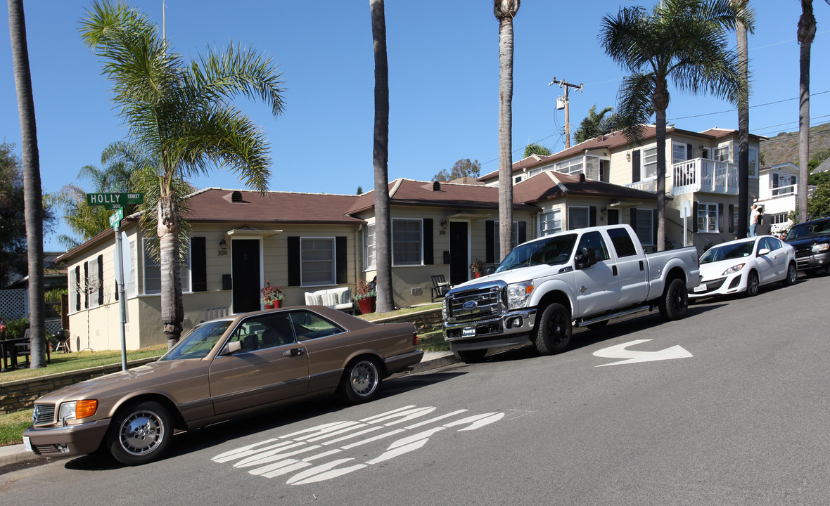 316 Holly St in Laguna Beach, CA - Building Photo