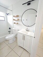 297 NW 1st Ave in Deerfield Beach, FL - Building Photo - Building Photo