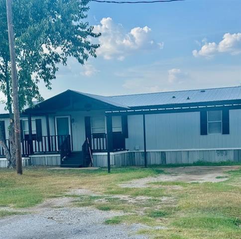 145 Clayton Rd in Azle, TX - Building Photo - Building Photo