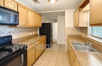 4546 Revelstoke Dr in Jacksonville, FL - Building Photo - Building Photo
