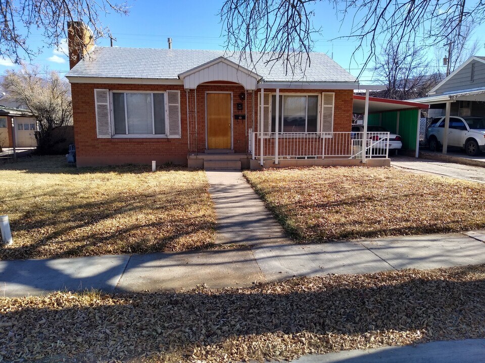 86 N 1050 W in Cedar City, UT - Building Photo