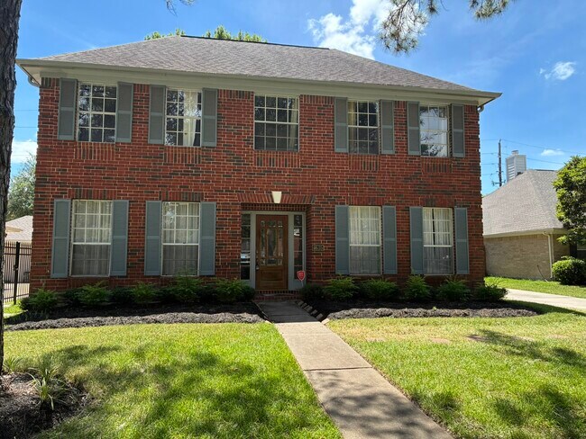 property at 4635 Meadow Green Dr