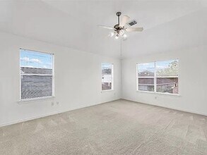 20127 Broad Run Ln in Richmond, TX - Foto de edificio - Building Photo