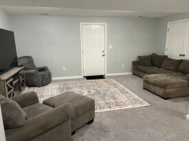 10A Manchester Rd in Pasadena, MD - Building Photo