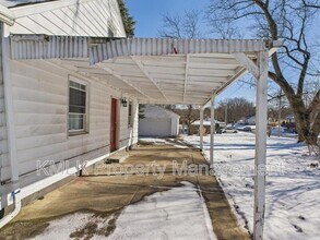 871 Kennebec Ave in Akron, OH - Building Photo - Building Photo