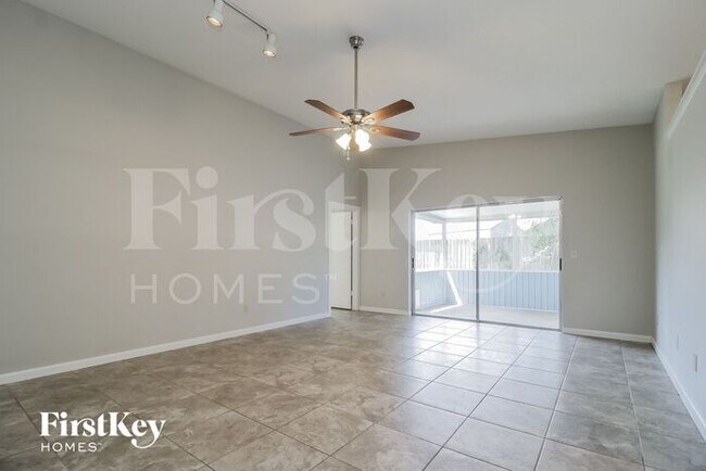 2721 Annhurst Ave in Orlando, FL - Foto de edificio - Building Photo