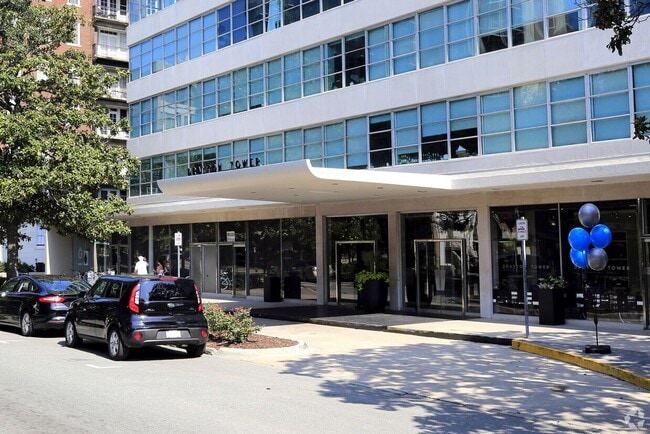 property at 102 E Liberty