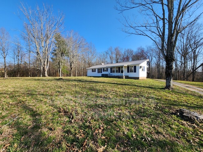 property at 2732 Lee Seminary Rd