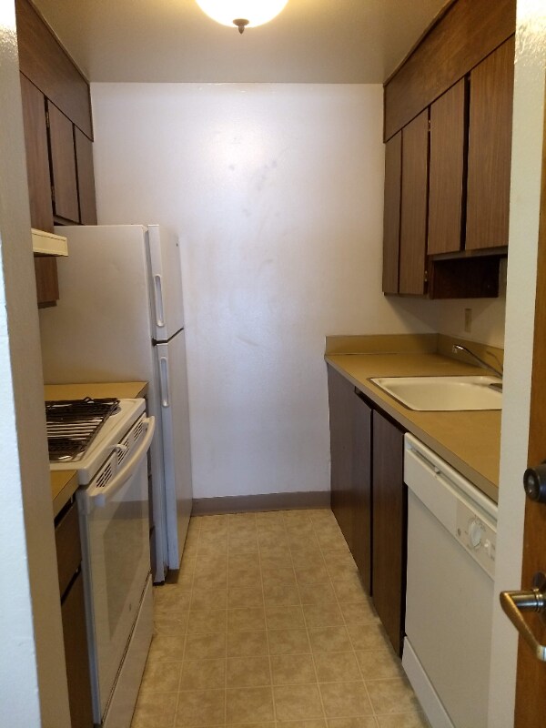 5255 15th Ave NE in Seattle, WA - Building Photo - Building Photo