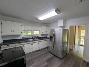 4368 Lee Rd in Marianna, FL - Building Photo - Building Photo
