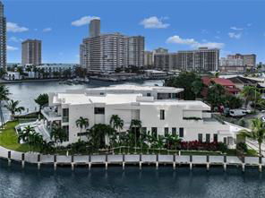 property at 184 Palm Dr