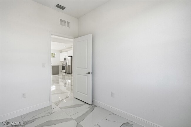 property at 406 Genoa Ave S