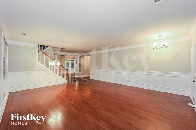 100 Algerine Ct in Fairburn, GA - Foto de edificio - Building Photo