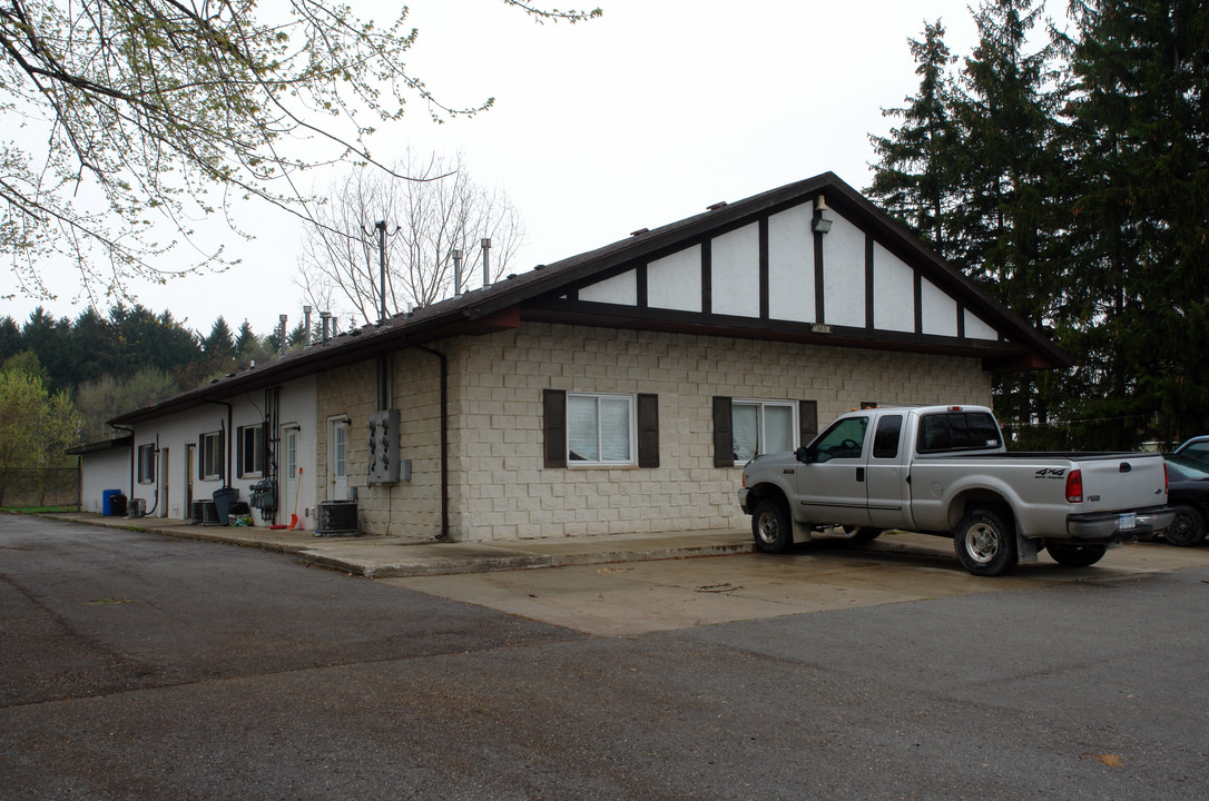 Main Street Apartments in Memphis, MI - Building Photo