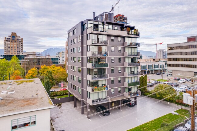 Ten West in Vancouver, BC - Building Photo - Building Photo