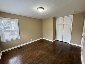 940 Meadowbrook Dr in Birmingham, AL - Building Photo - Building Photo