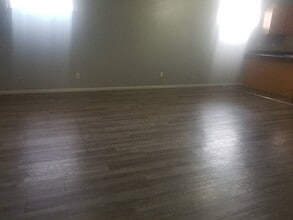 200 W St Paul St in Spring Valley, IL - Building Photo - Building Photo