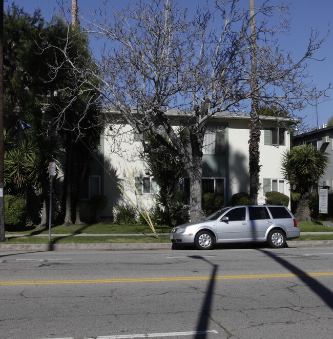 Fulton Apartments