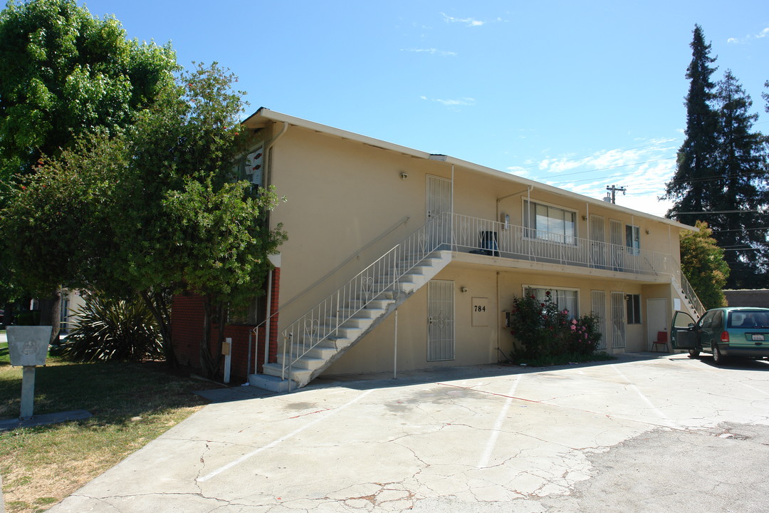 784 Deland Ave in San Jose, CA - Building Photo