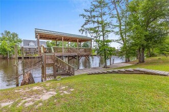 1040 Edwards Rd in Sulphur, LA - Building Photo - Building Photo