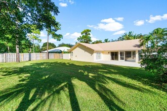 4100 NW 7th Ct in Delray Beach, FL - Building Photo - Building Photo