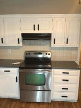 8421 E 170th St in Belton, MO - Building Photo - Building Photo