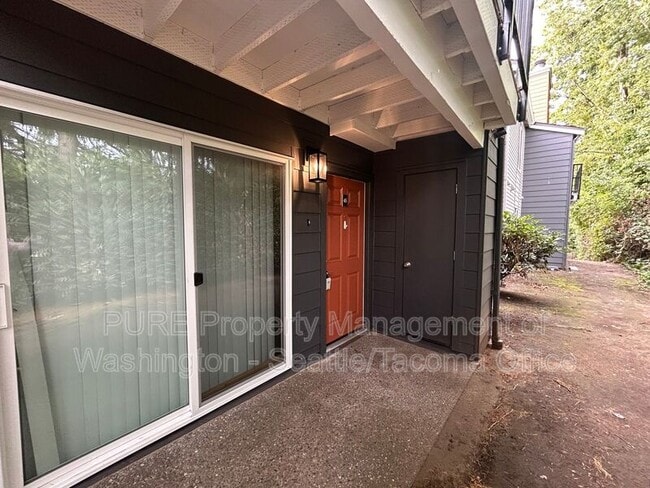 property at 2605 S 272nd St