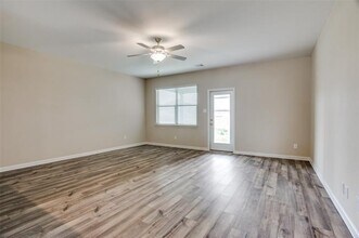 1012 Tumbleweed Trail in Crowley, TX - Building Photo - Building Photo