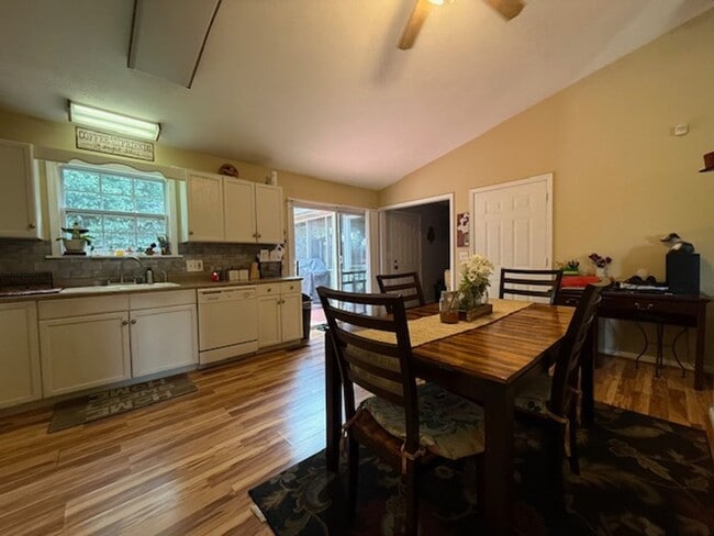 1803 Country Meadows Dr in Sevierville, TN - Building Photo - Building Photo