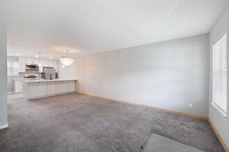 9015 Gaylord Dr in Houston, TX - Building Photo - Building Photo