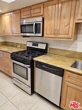 15480 Antioch St in Los Angeles, CA - Building Photo - Building Photo