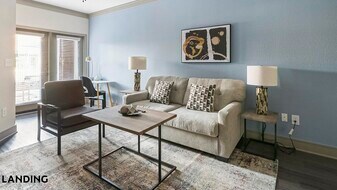 18021 Kingsland Blvd, Unit 1112 in Houston, TX - Building Photo