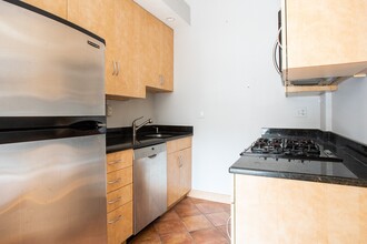 81 Saint Botolph St, Unit 2 in Boston, MA - Building Photo - Building Photo